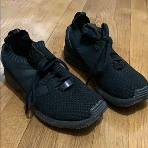 adidas torsion sneakers